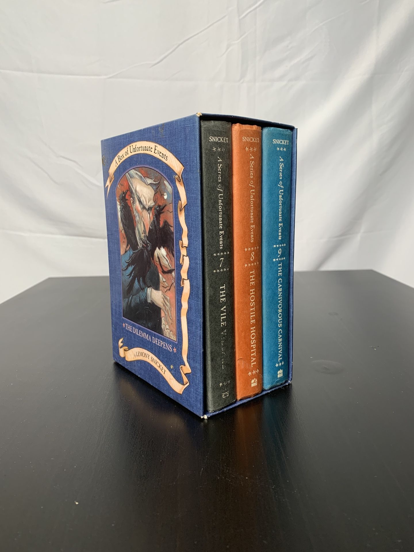 A Series If Unfortunate Events 7, 8 And 9 Books!