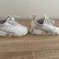 Girls adidas shoes