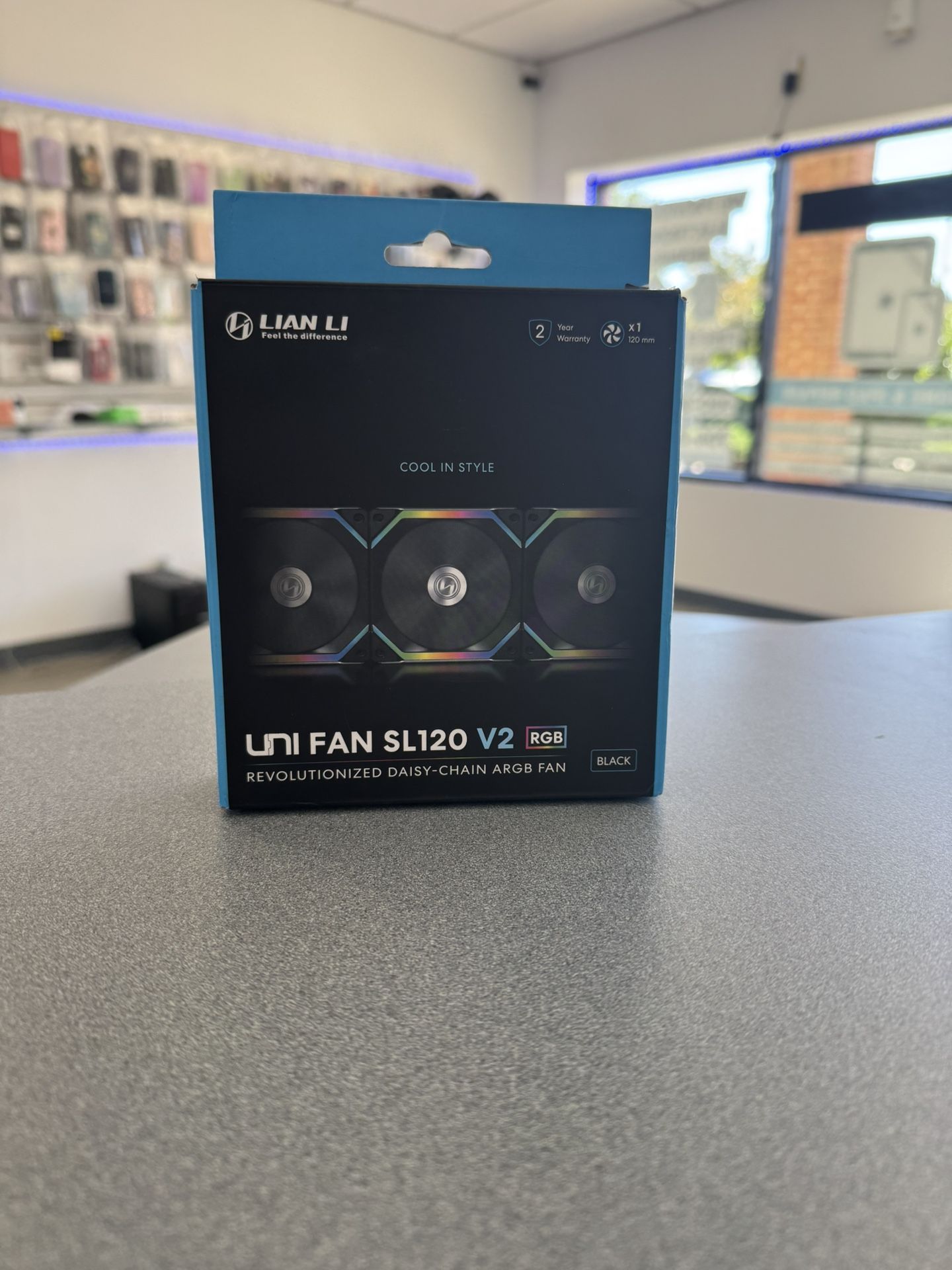 UNI Fan SL120 V2
