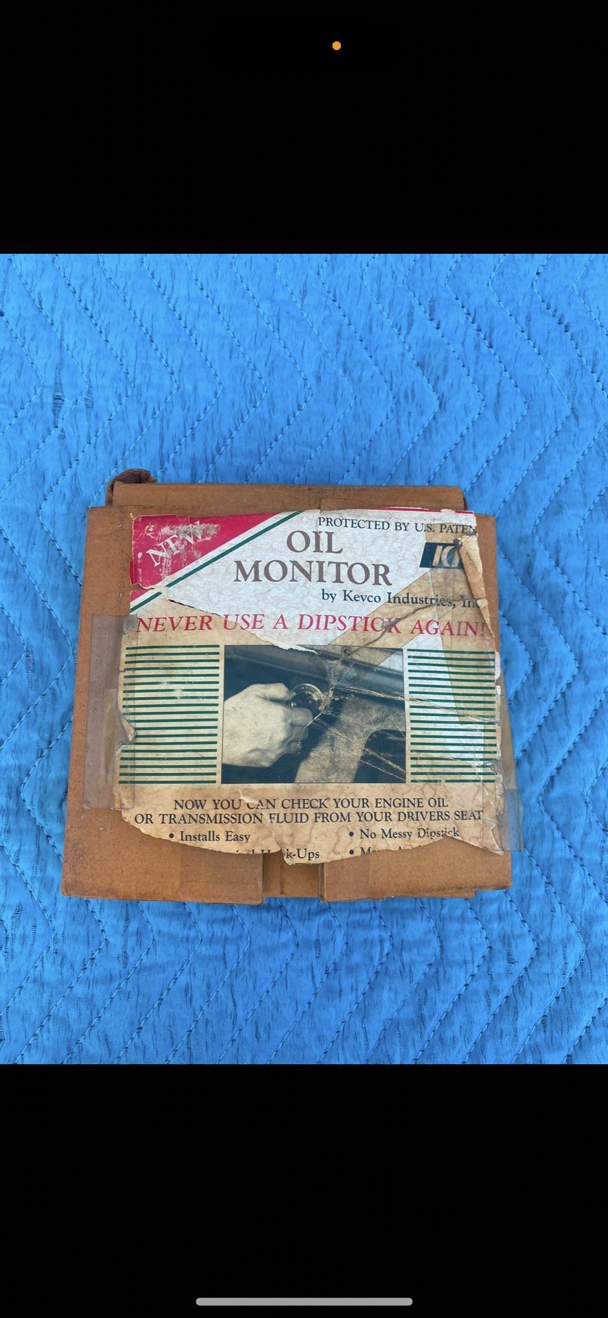 Vintage Aftermarket Accessory Dashboard Oil Level Monitor: Chrysler, Ford, GM