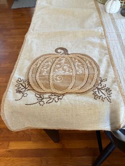 Fall Pumpkin Burlap Table Runner