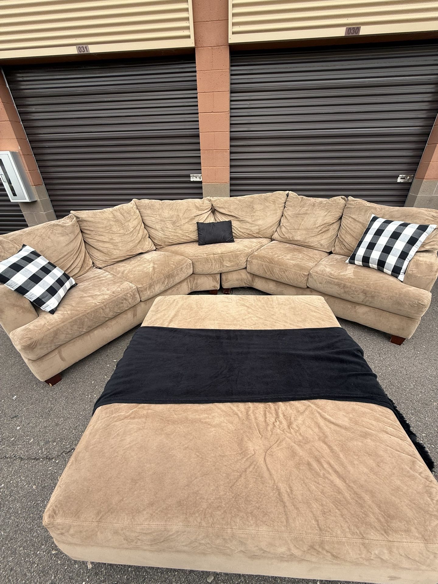 Ashley’s Sectional/Couch With Giant Ottoman