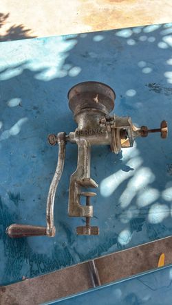 Grain grinder