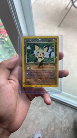 Pichu holo