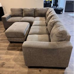 Sectional Couch 