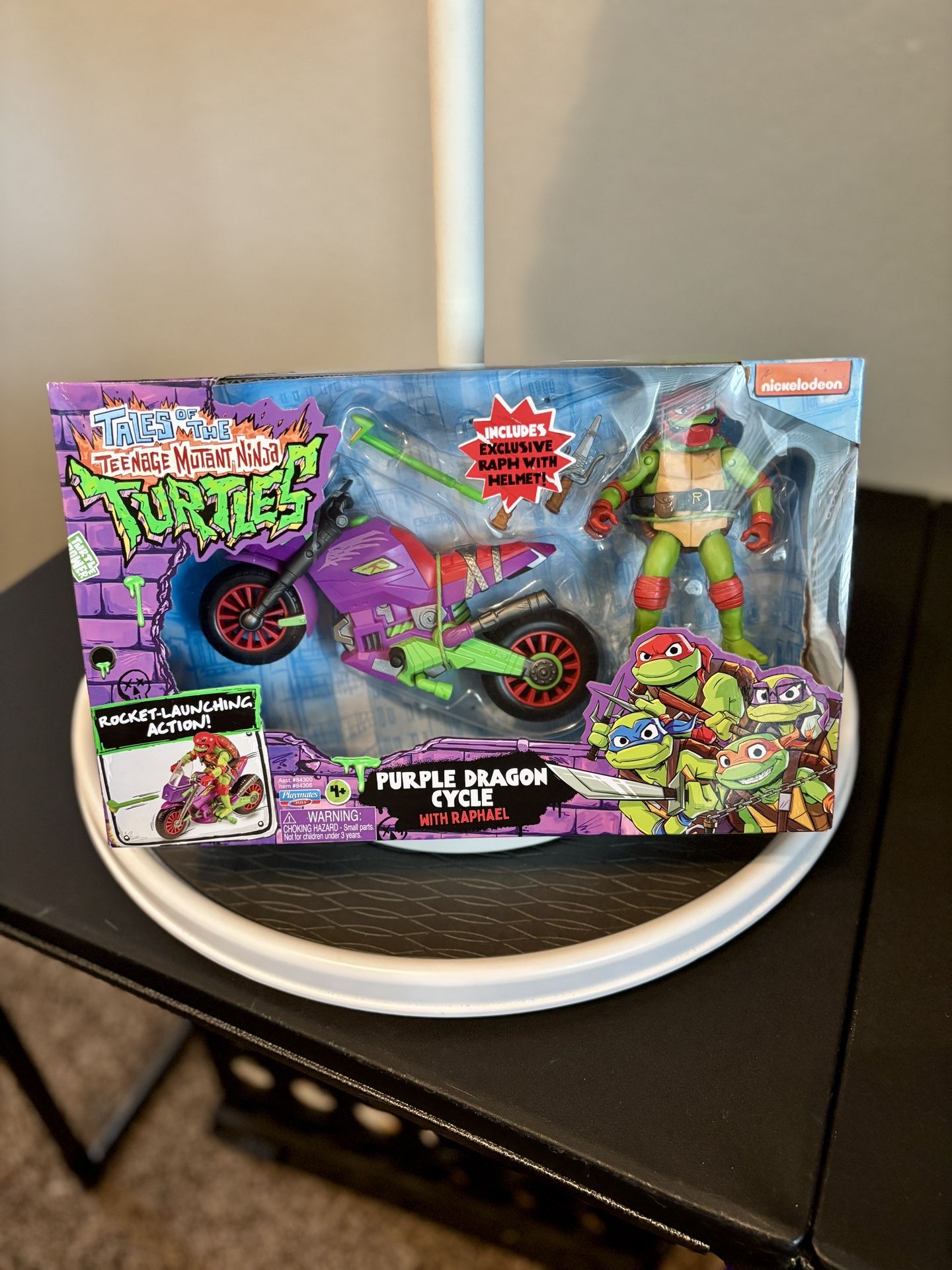 “Tales of the Teenage Mutant Ninja Turtles: Purple Dragon Cycle with Raphael”