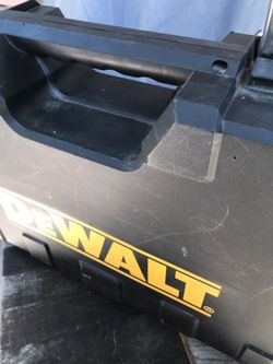 Case DeWalt