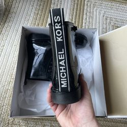 Michael Kors Boots