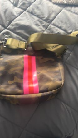 Camouflage purse
