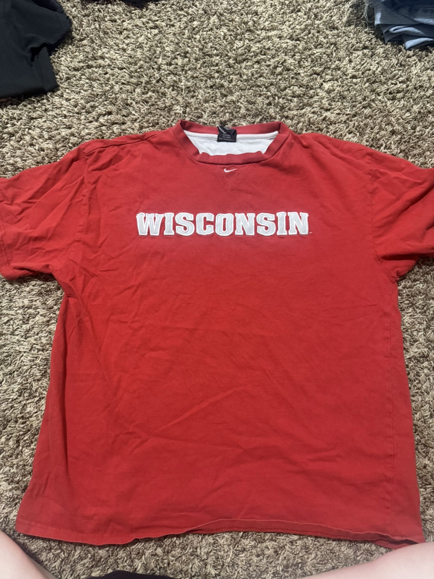 vintage nike tshirt.