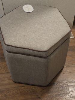 Storage Ottoman With Twisted Piping
