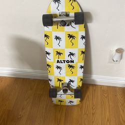 Alton Skateboard