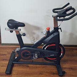 NEW --Adventor magnetic exercise bike