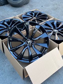 "20 Tesla Model 3 Stiletto Gloss Black Rims/ Wheels (Exchange available)