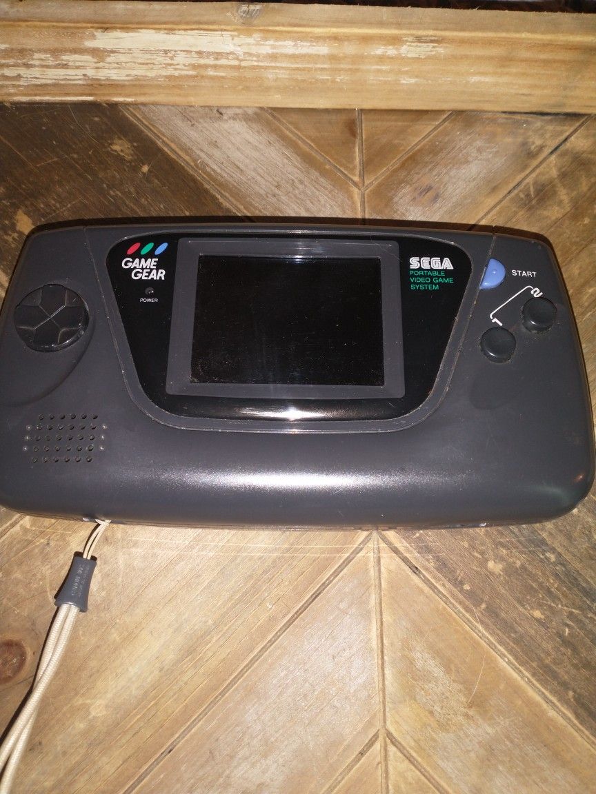 SEGA GAME GEAR