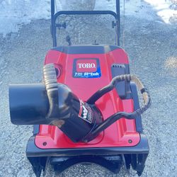 Toro Snow Commander Snowblower 24” Start By Pull Just Been Tuned Up With New Paddles 