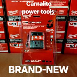 Milwaukee
M18 18-Volt Lithium-Ion 175-Watt Powered Compact Inverter for M18 Batteries (Tool-Only)