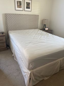 bed frame size queen with headboard and mattress included