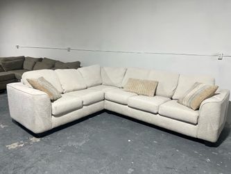 SECTIONAL COUCH SOFA