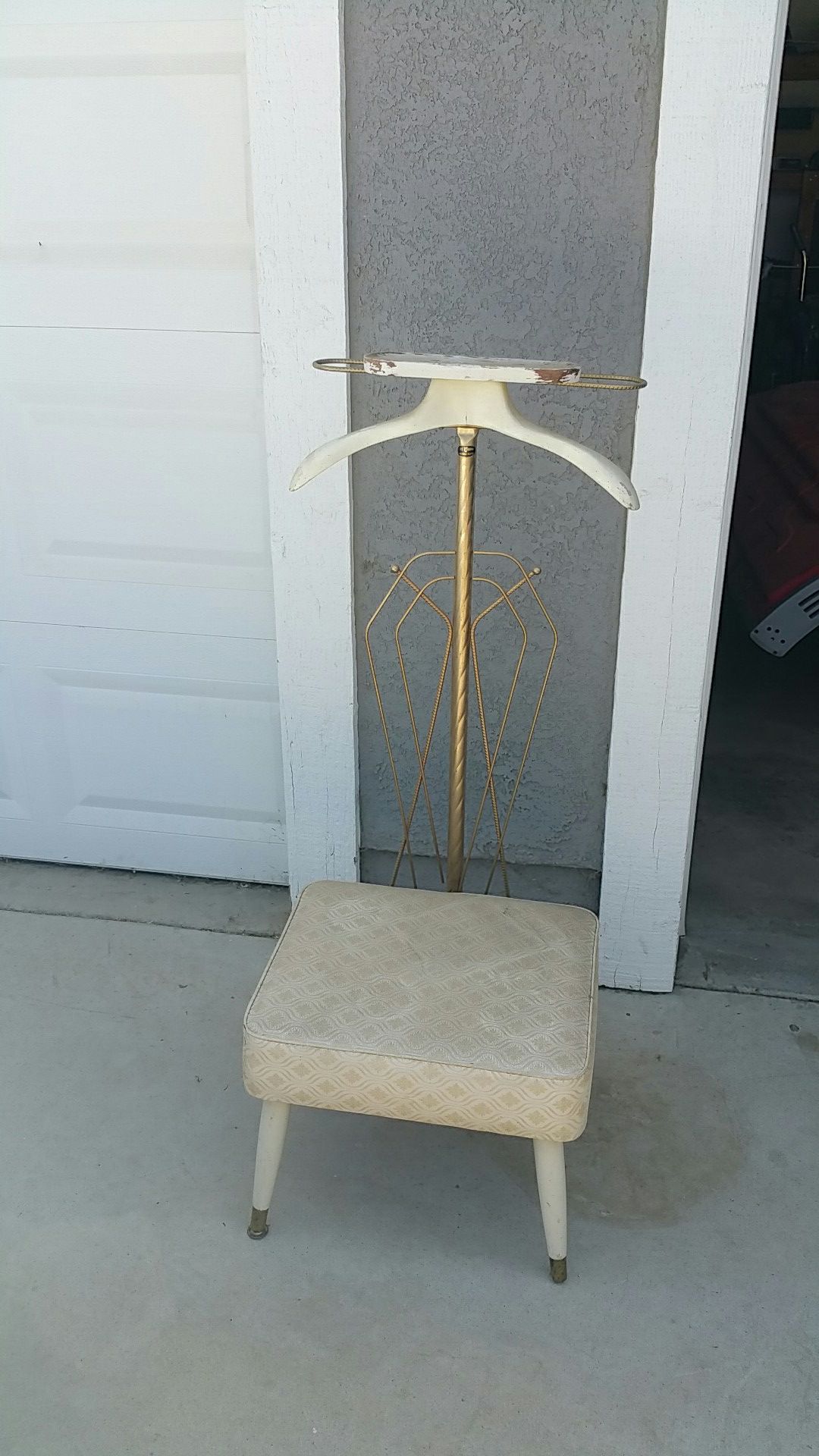 Mens valet butler chair