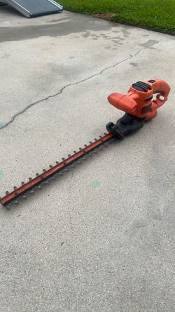 Black & Decker Tree Hedge Trimmer