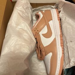Nike Dunk Low Rose Whisper Size Women’s 8
