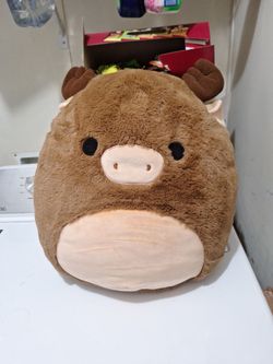 SQUISHMALLOWS