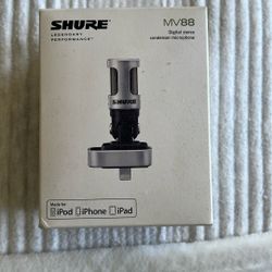 Shure MV 88. Mic For Lightning Connector 
