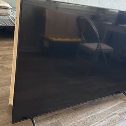 70” Samsung TV 
