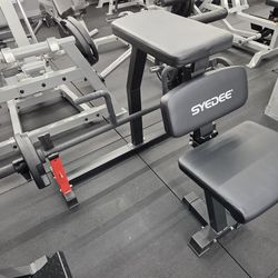 GMWD Syedee kneeling seal row bench