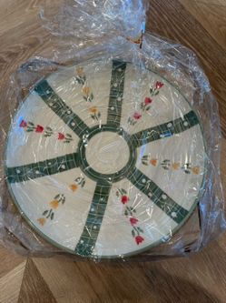 🌸 Beautiful Decorative Glass Serving Plate – Only $20! 🌸
