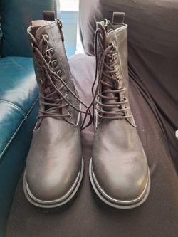Torrid Boots Size 10