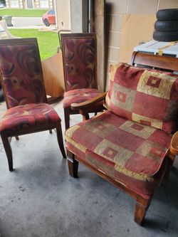 Set of 3 chairs