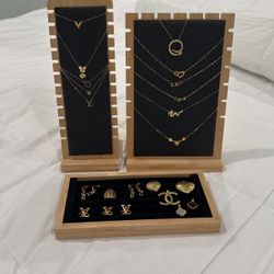 18k real saudi gold  DO NOT PURCHASED sold by piece