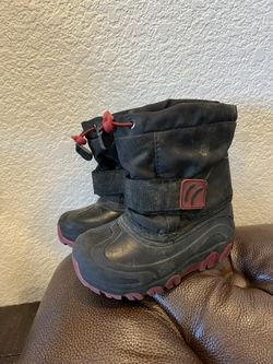 Boys Snow Boots Size 9/10