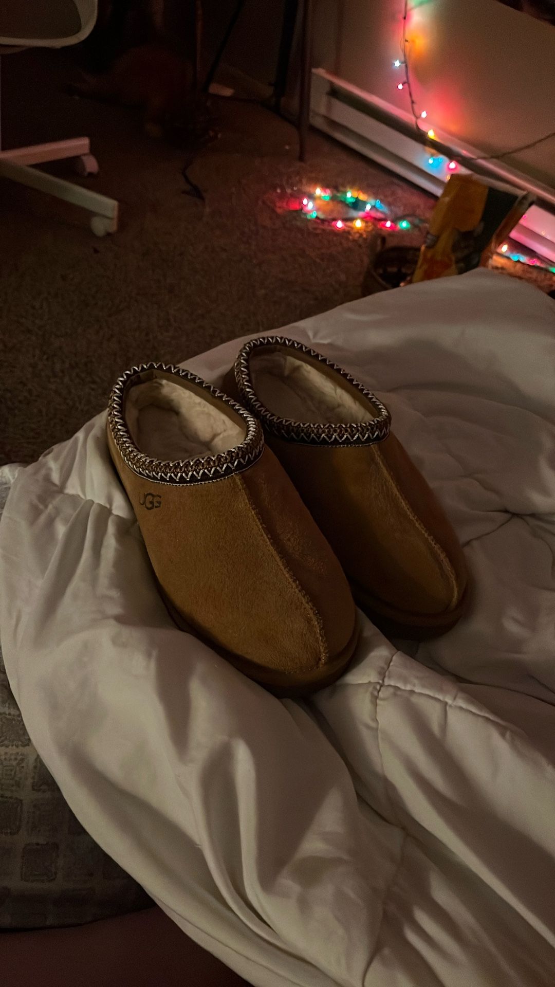Ugg Tasmans Size 9 Women’s Size 10.5 Men’s