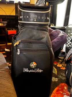 Nike golf bag “pumpkin Ridge embroidered”