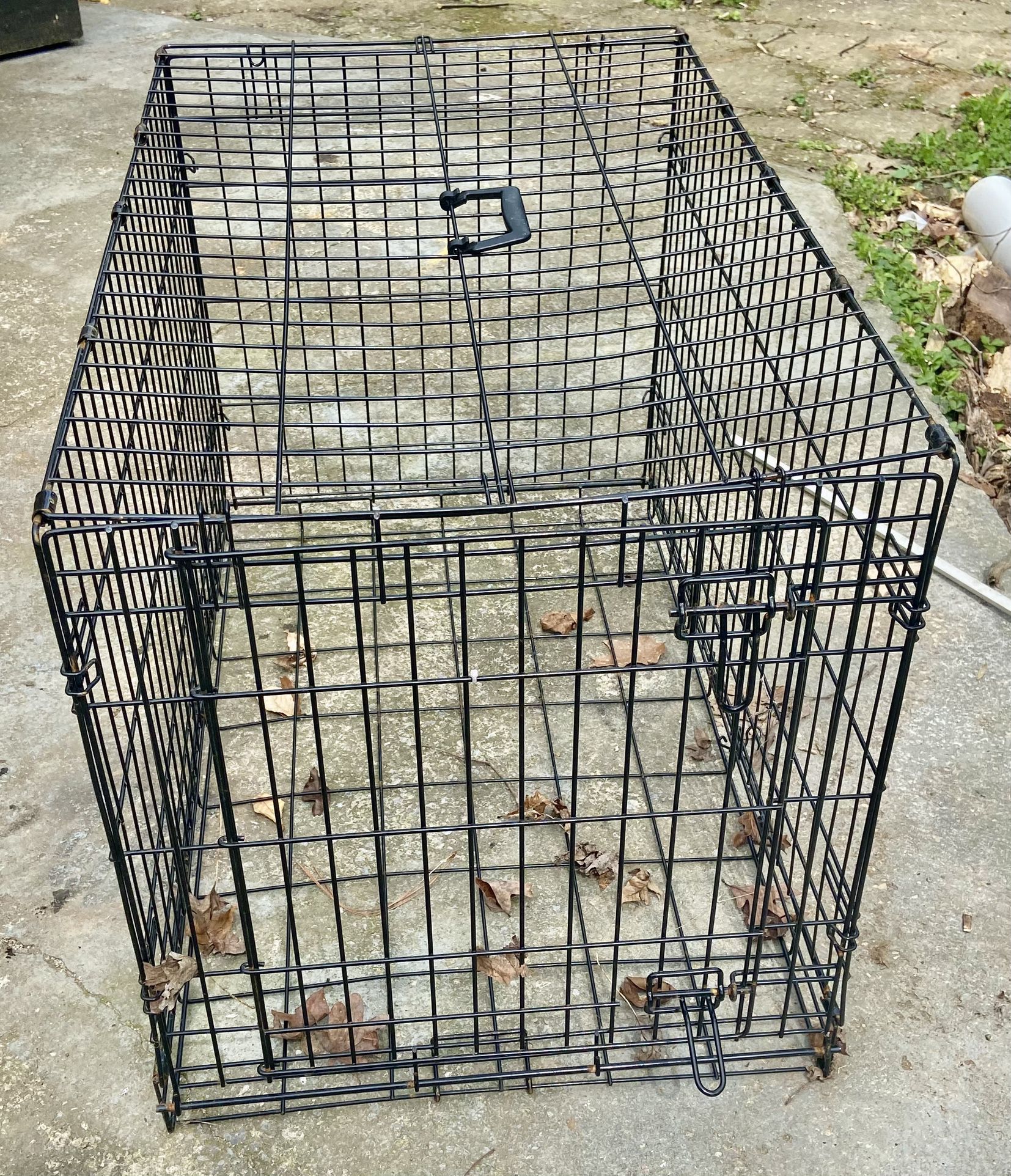 Large dog Kennel With Handle 