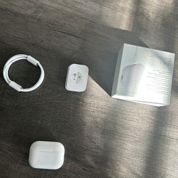 AirPods Pro 2nd Gen – Refurbished w/ Box + Full Kit