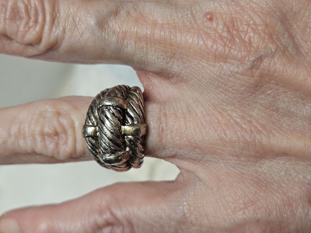 Sterling Vintage Ring. Size 6