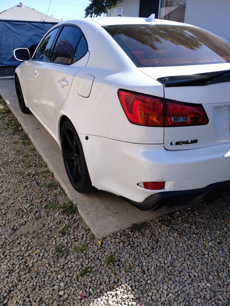 Lexus Is 250 08