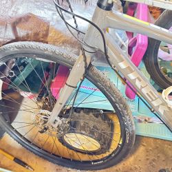 Trek Fx 7.4