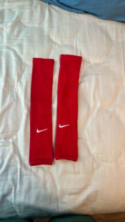 Football/soccer leg sleeves