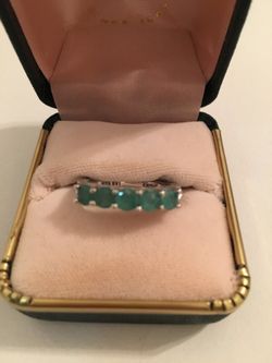 Emerald ring size 7