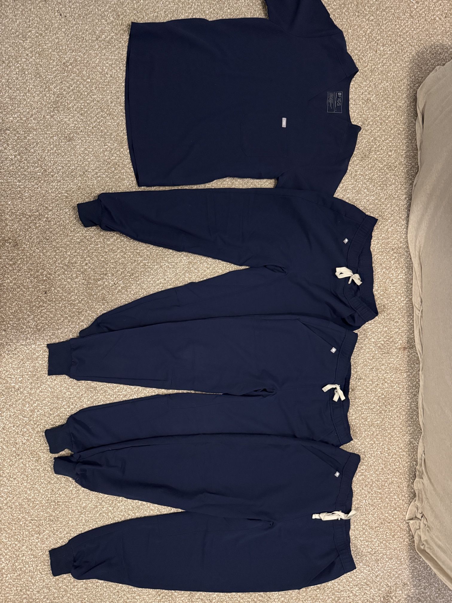 Men’s Figs Scrubs Size S XS Set
