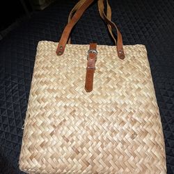 Woven Straw Market Tote w/ Leather Handles & Buckle | Handmade Style Basket Bag