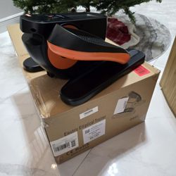 Electric ELLIPTICAL TRAINER BRAND NEW OPEN BOX 