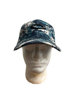 Oakley Green Camo Hat (New)