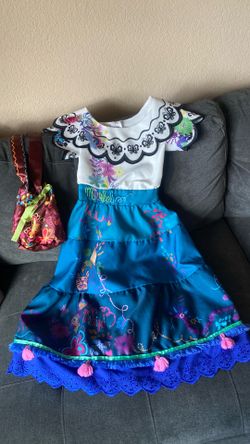 Disney “ Mirabel- Encanto” Costume ( Sz 5/6)