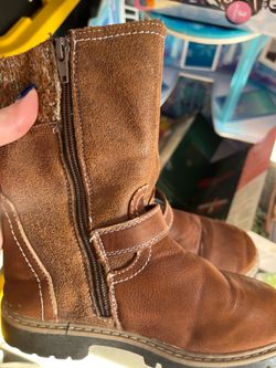 Girls boots size 12